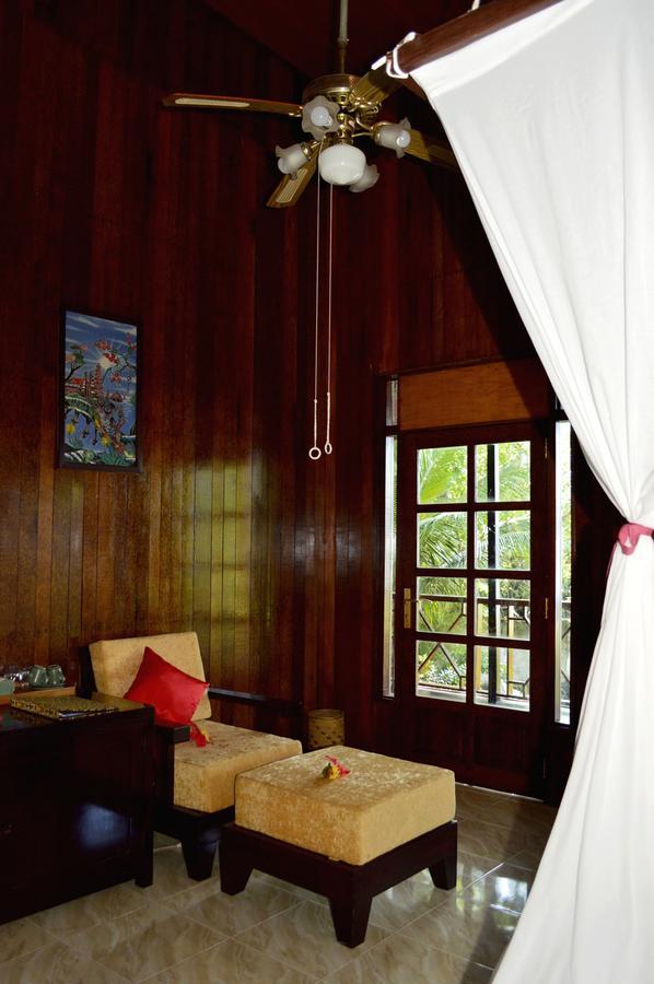 Kungkungan Bay Resort Bitung Eksteriør bilde