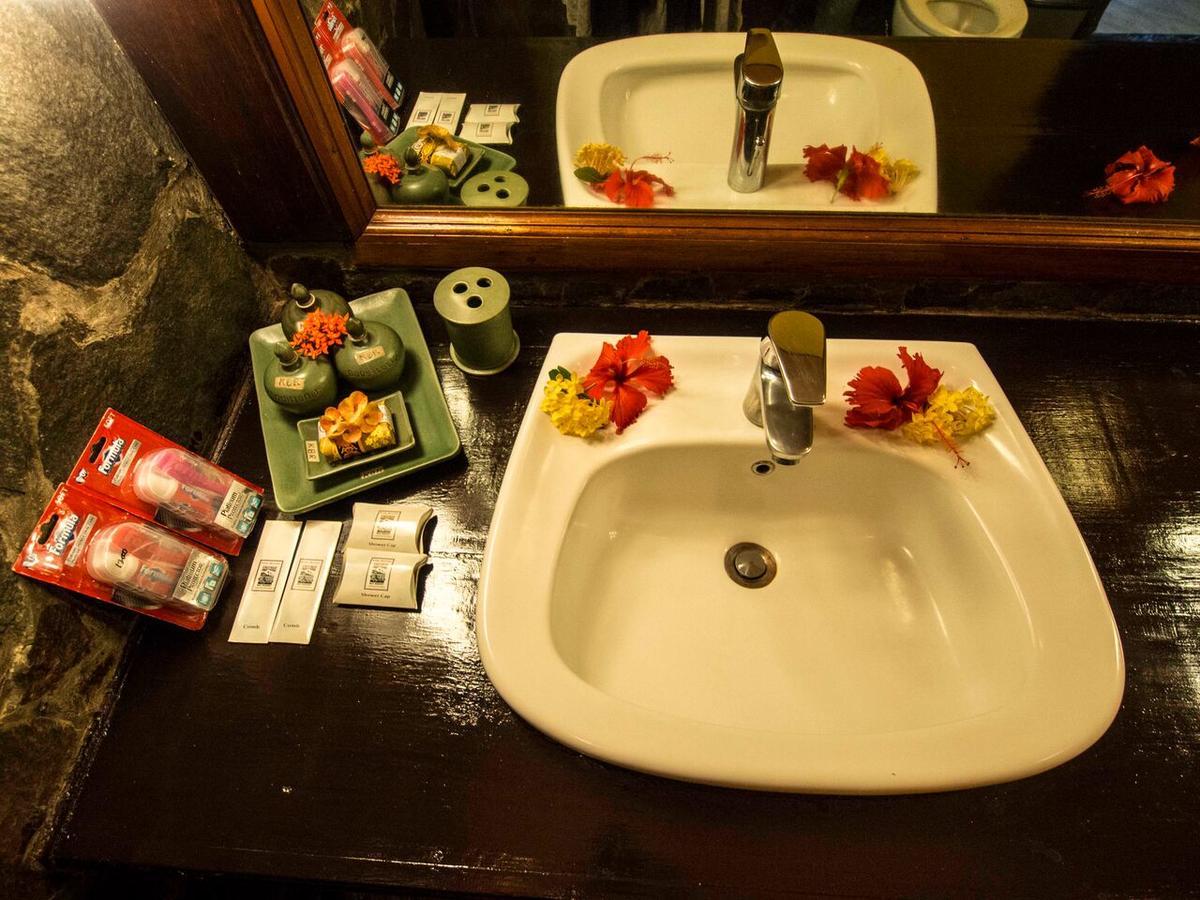 Kungkungan Bay Resort Bitung Eksteriør bilde