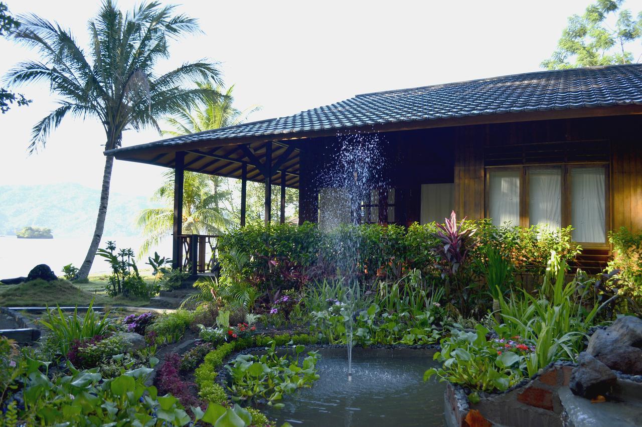 Kungkungan Bay Resort Bitung Eksteriør bilde