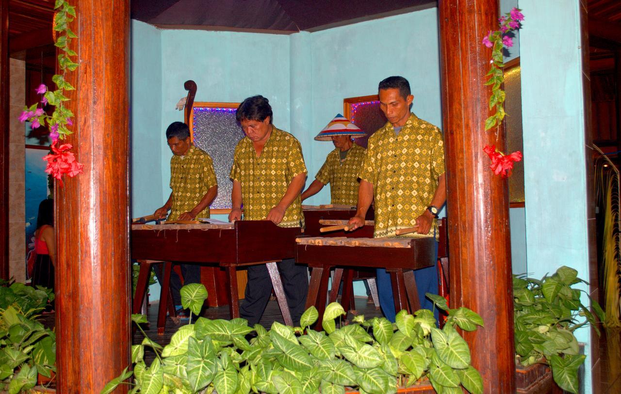 Kungkungan Bay Resort Bitung Eksteriør bilde
